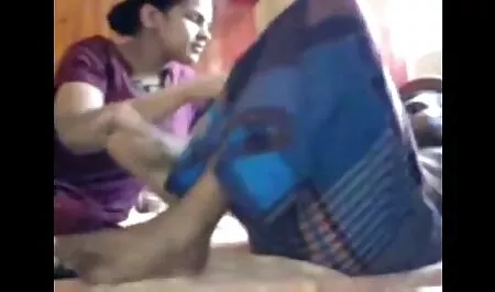 Un médecin femme toute nue video a violé une fille avec un ami.