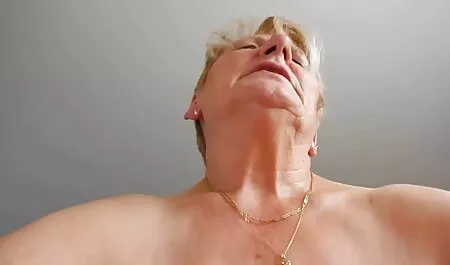 Une belle video zahia nue femme voulait de l'argent.