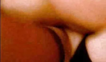 Gentiment marié dans tous les Turcs fille nue soumise