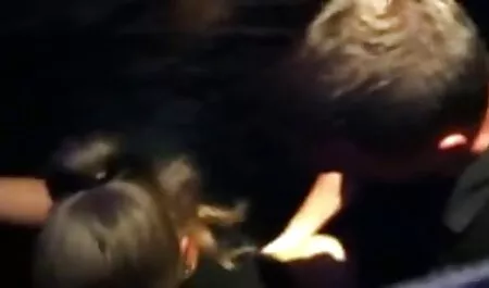 La sœur sait comment grosse laide nue faire un frère aîné.
