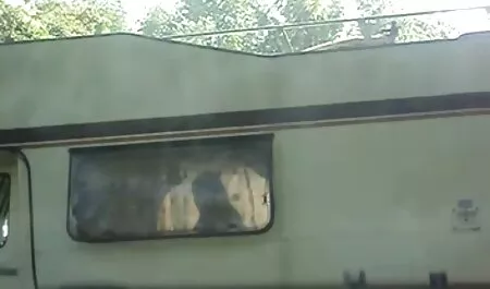 Femme video de maman nue
