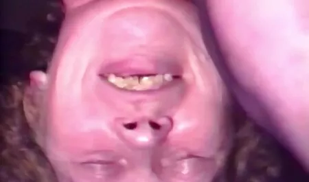 C'est une vraie passion lesbienne. femmes matures et nues