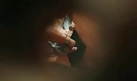 Fils video casting femme nue baise soeur et ami dans le cul.