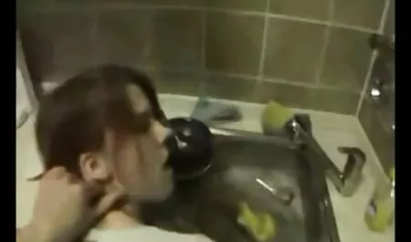 Russe Fait Maison Orgie lesbienne nu sexy