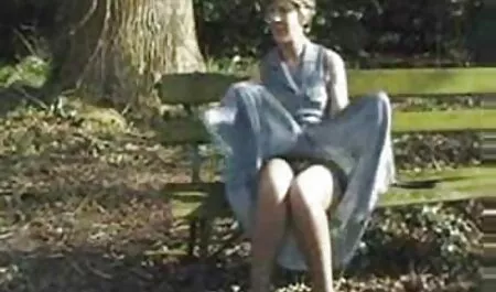 Désactivez le porno avec votre stars videos nues petite amie après avoir pris une photo.