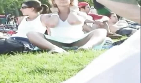 Une vieille tante jouit de son videos star nues statut officiel.