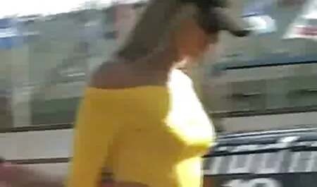 Regardez l'autre fille manger une video de femme nu bite et monter.