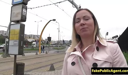 Un étudiant russe mange des bites et se fait video femme nue x avaler par du sperme.